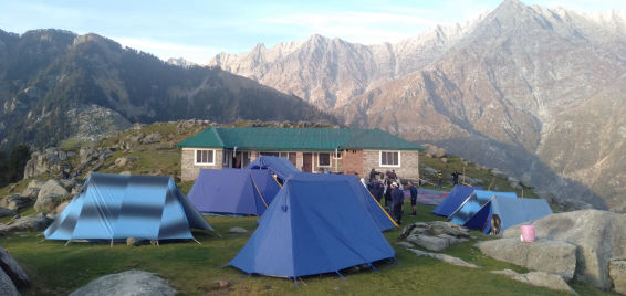 triund mountain lodge and camping 
